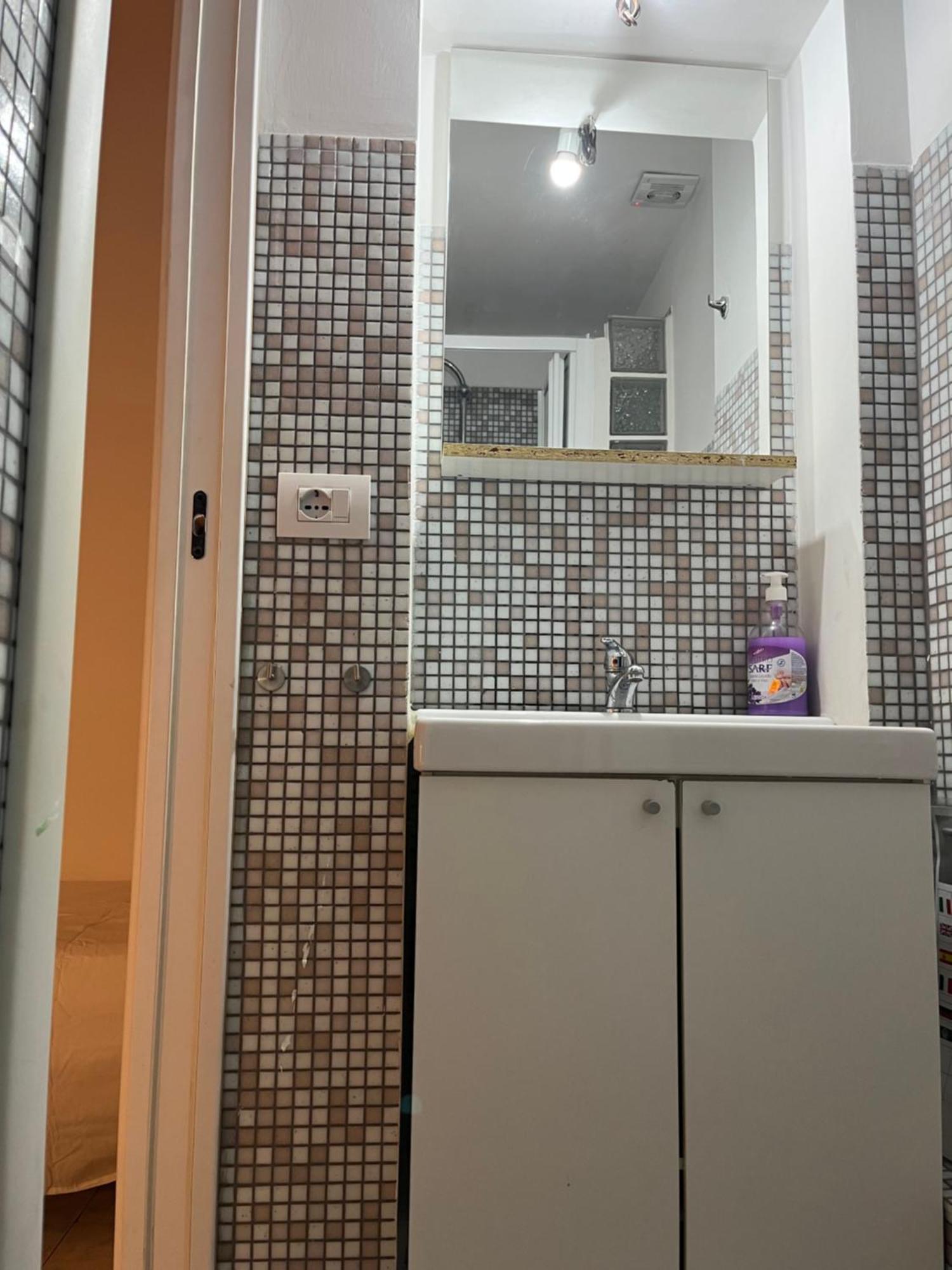 Scalo 71 Guest House ローマ エクステリア 写真