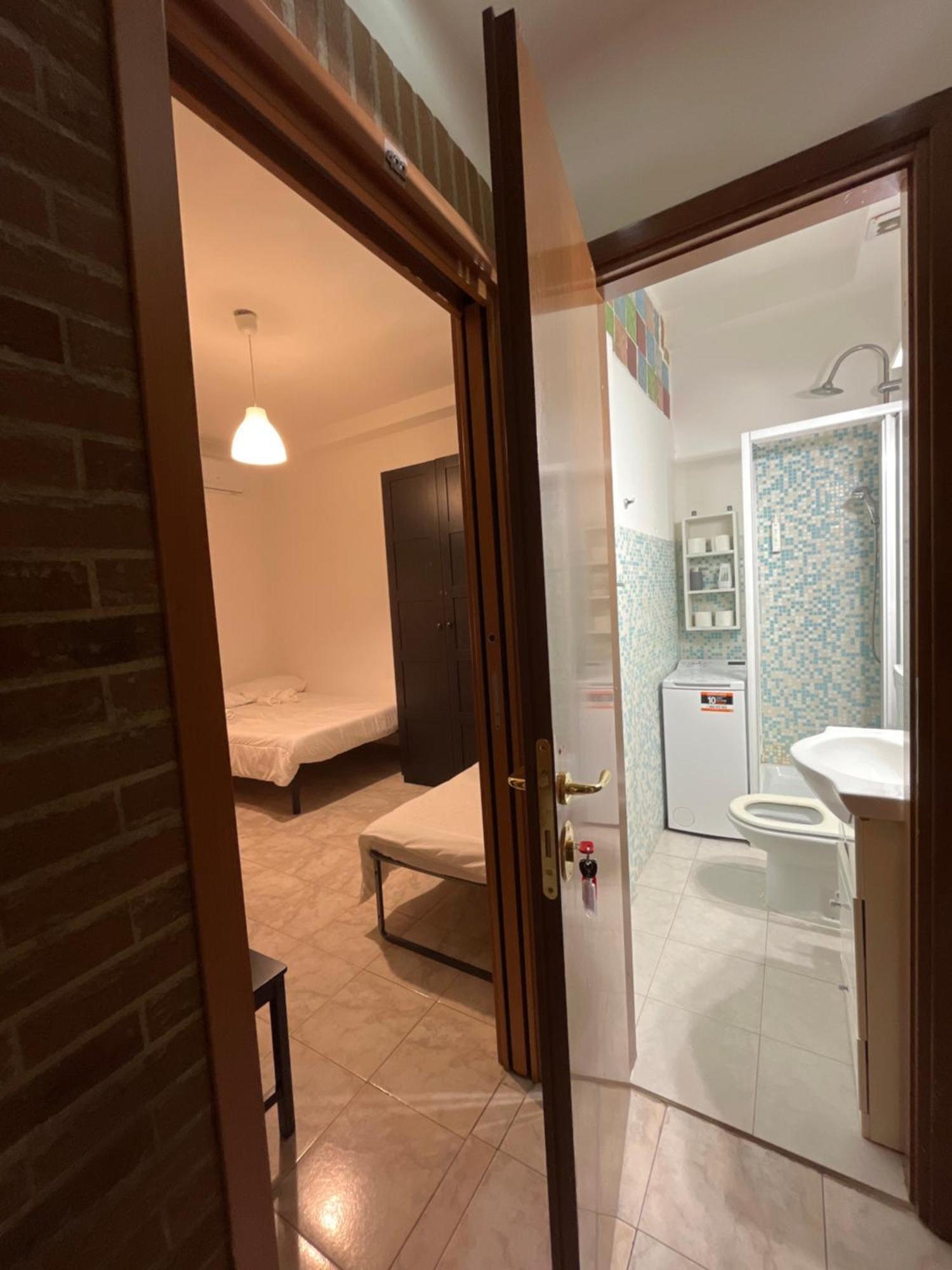 Scalo 71 Guest House ローマ エクステリア 写真